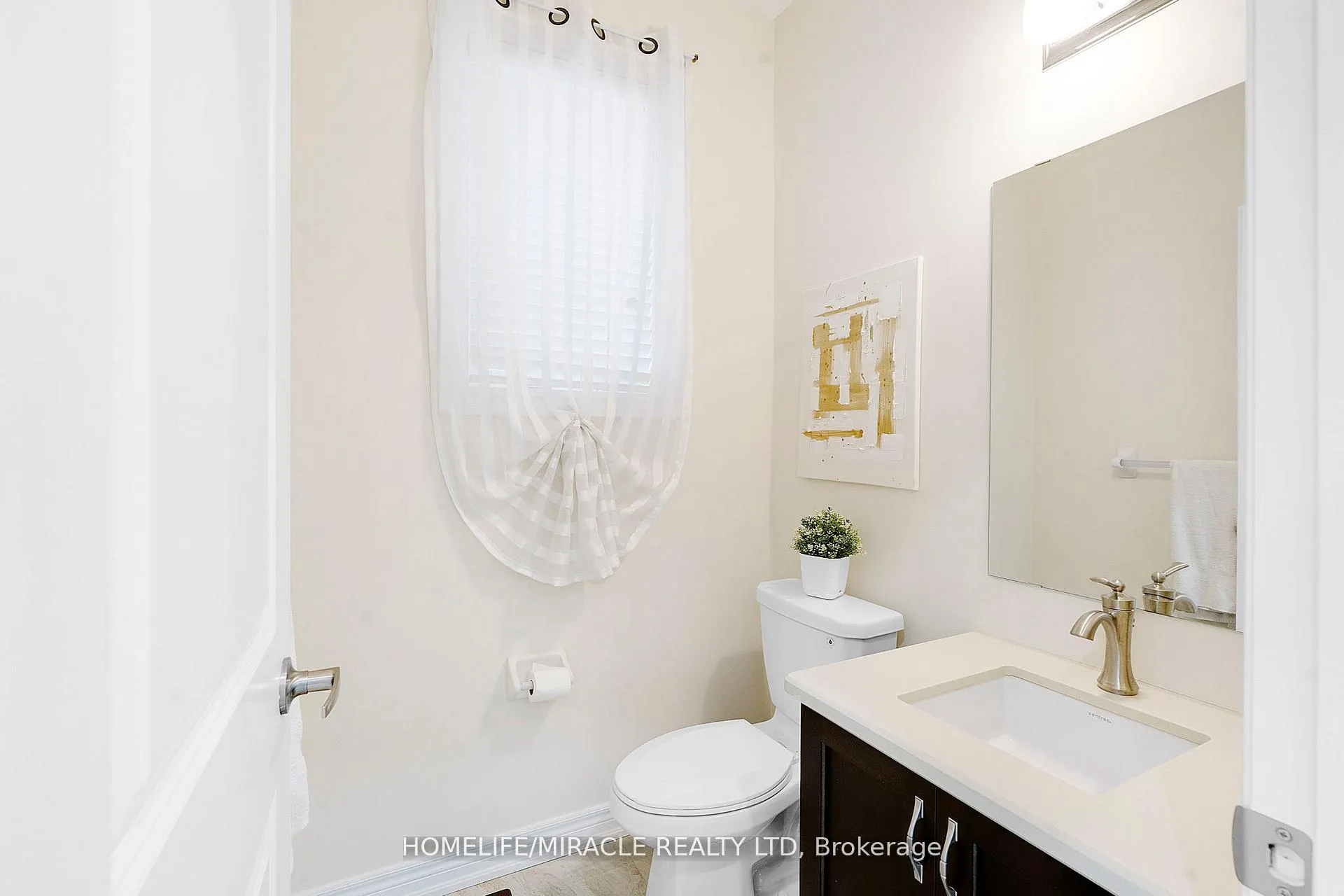 Photo 20 of 10 Dalecrest Road, Brampton, Credit Valley — HOMEH