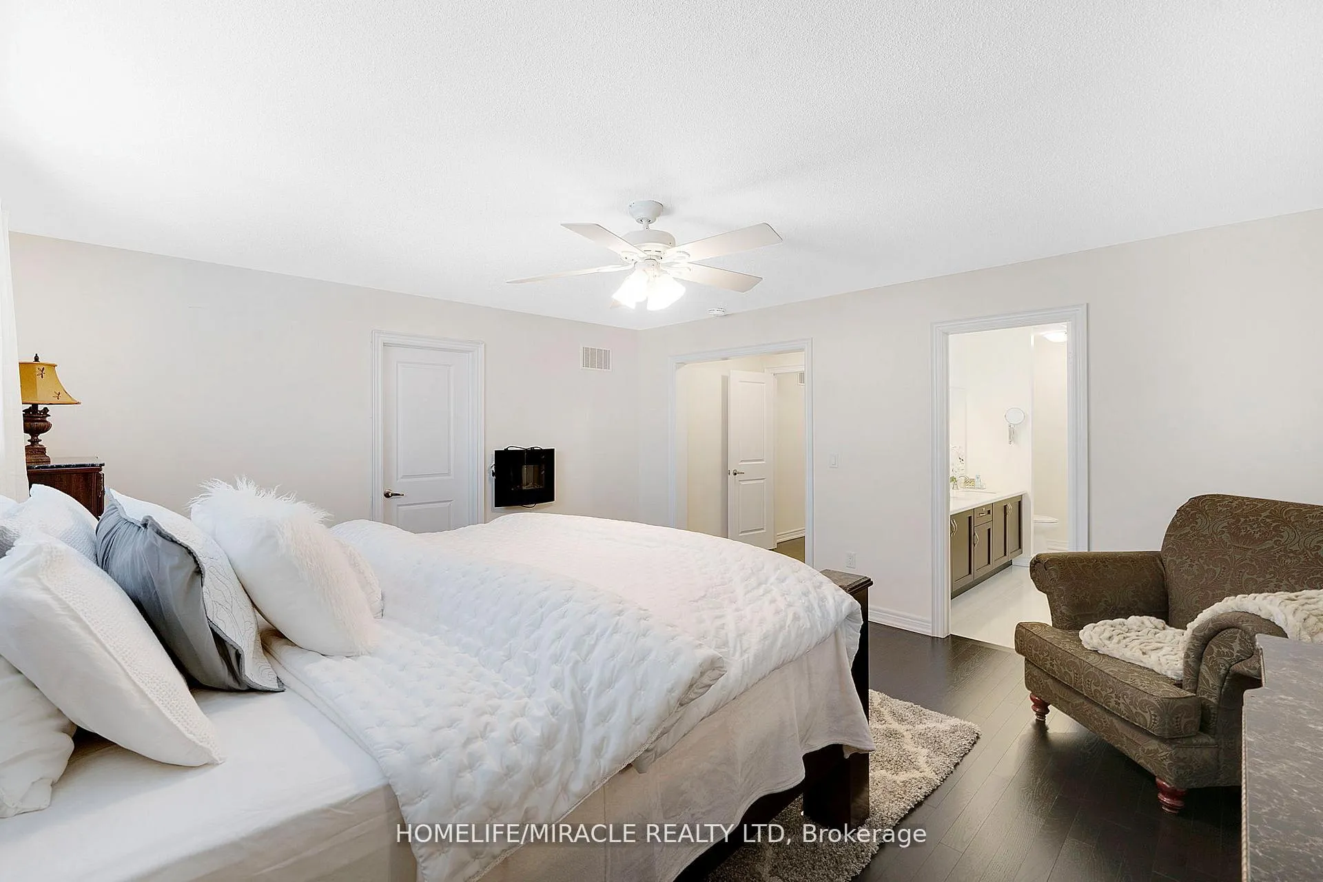 Photo 25 of 10 Dalecrest Road, Brampton, Credit Valley — HOMEH
