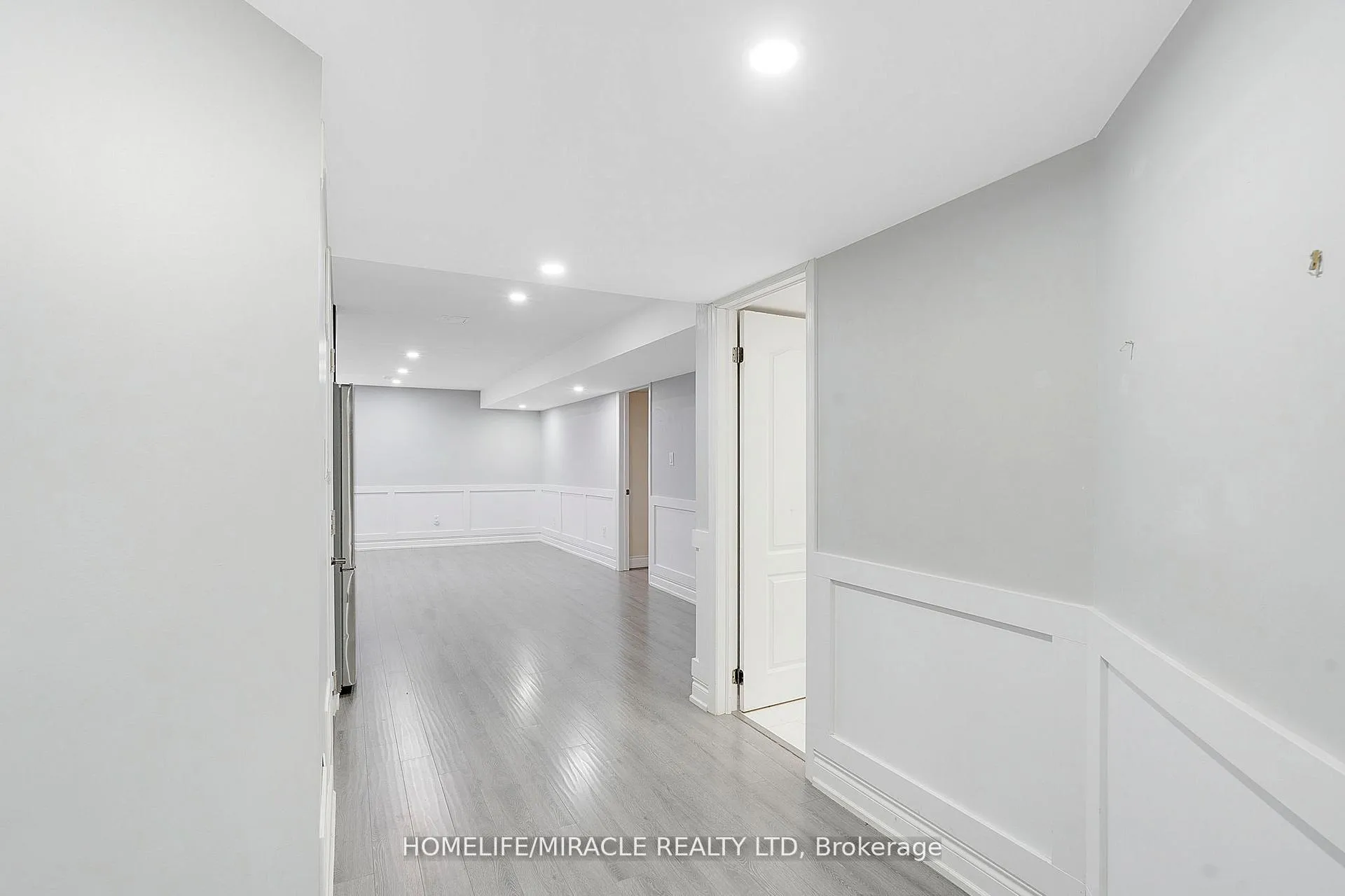 Photo 36 of 10 Dalecrest Road, Brampton, Credit Valley — HOMEH