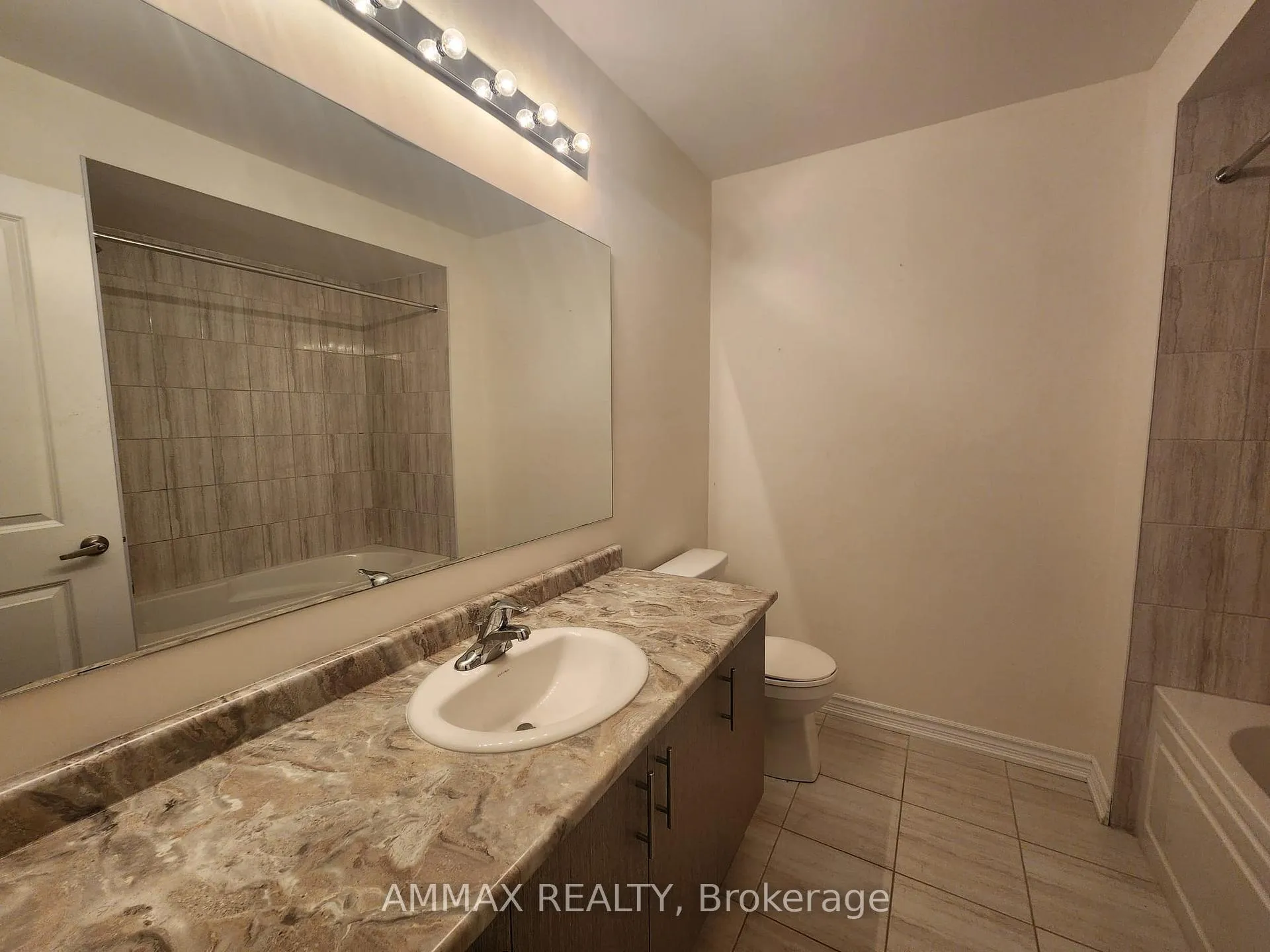 Photo 14 of 2517 Athena Path, Pickering, Rural Pickering — HOMEH