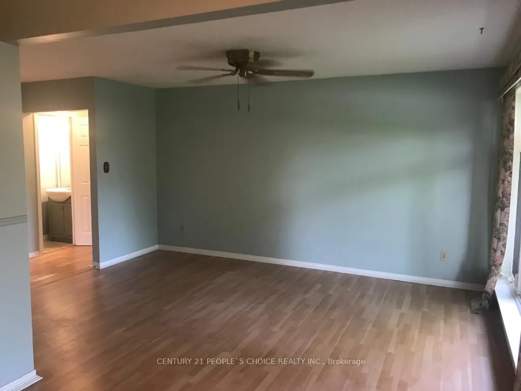 Photo 6 of Unit Main, 29 Flavian Crescent, Brampton, Southgate — HOMEH