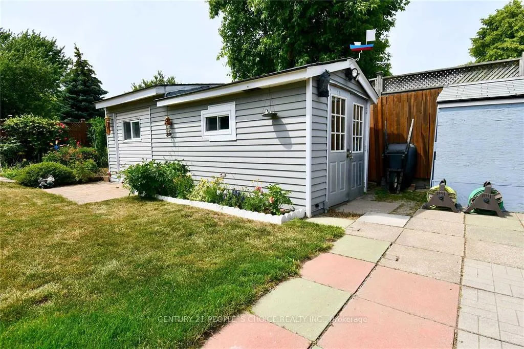 Photo 16 of Unit Main, 29 Flavian Crescent, Brampton, Southgate — HOMEH