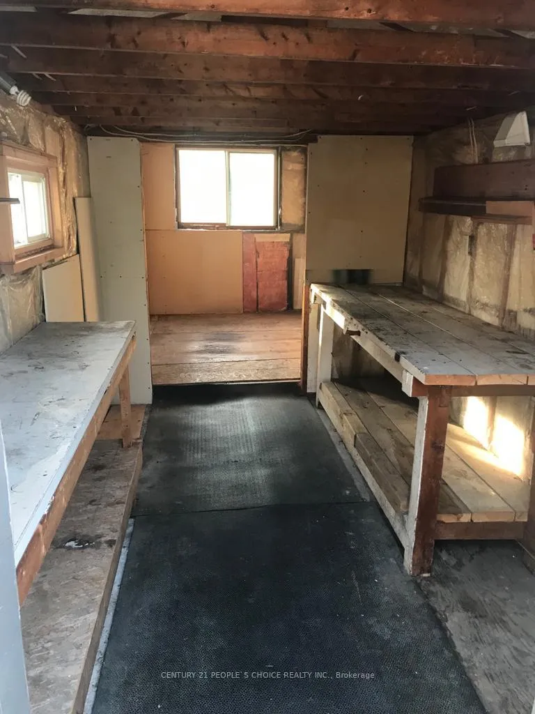 Photo 17 of Unit Main, 29 Flavian Crescent, Brampton, Southgate — HOMEH