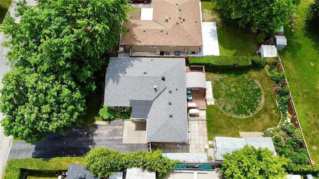 Photo 20 of Unit Main, 29 Flavian Crescent, Brampton, Southgate — HOMEH