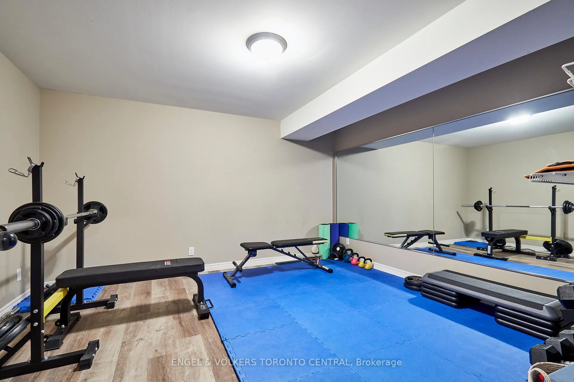 Photo 31 of 66 Varcoe Road, Clarington, Courtice — HOMEH