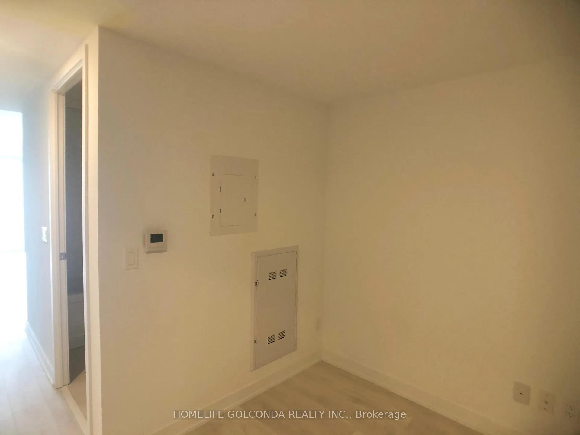 Photo 9 of Unit 908, 18 Maitland Terrace, Toronto, Church-Yonge Corridor — HOMEH