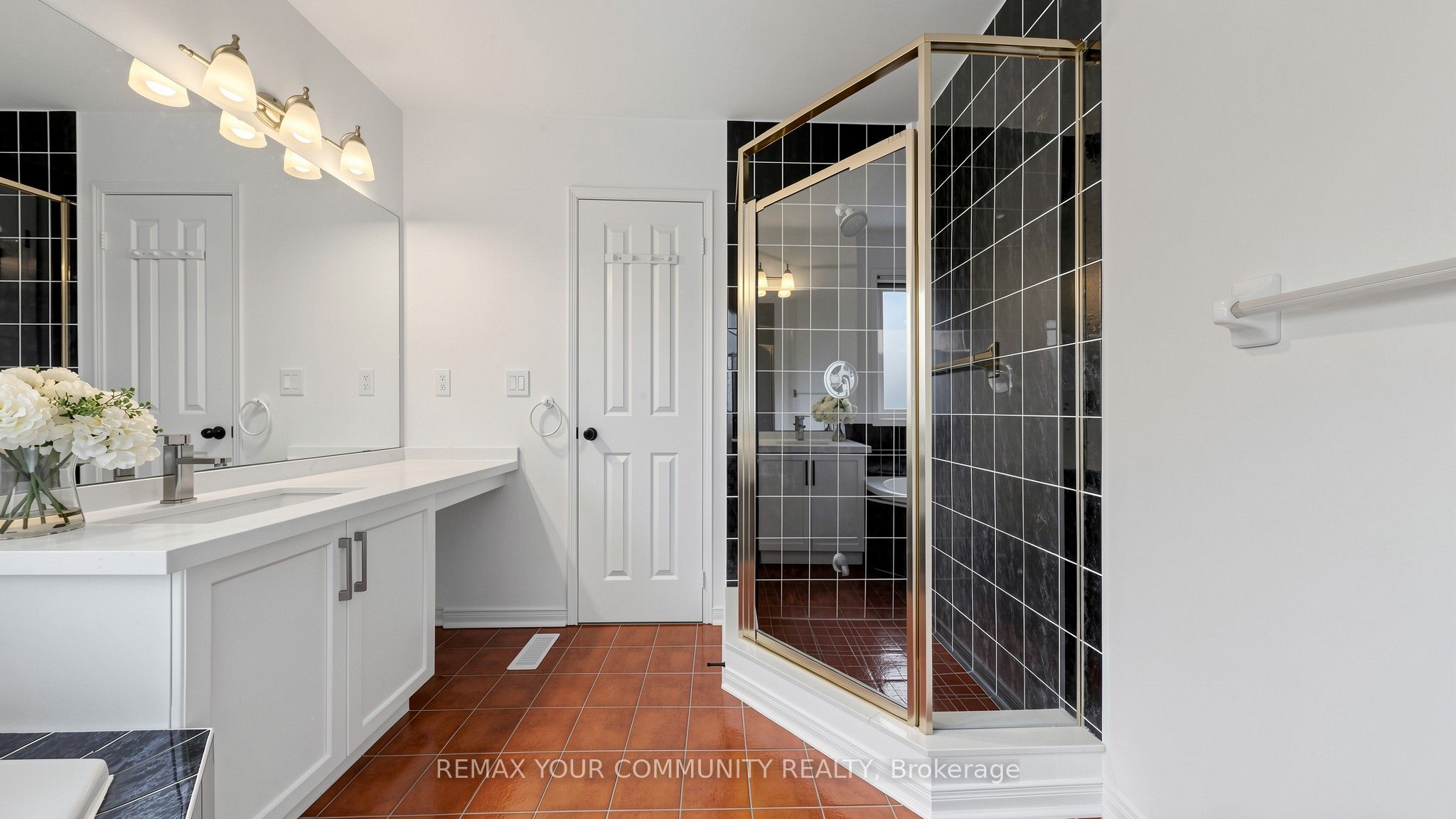 Photo 27 of 15 Catherina Street, Markham, Berczy — HOMEH