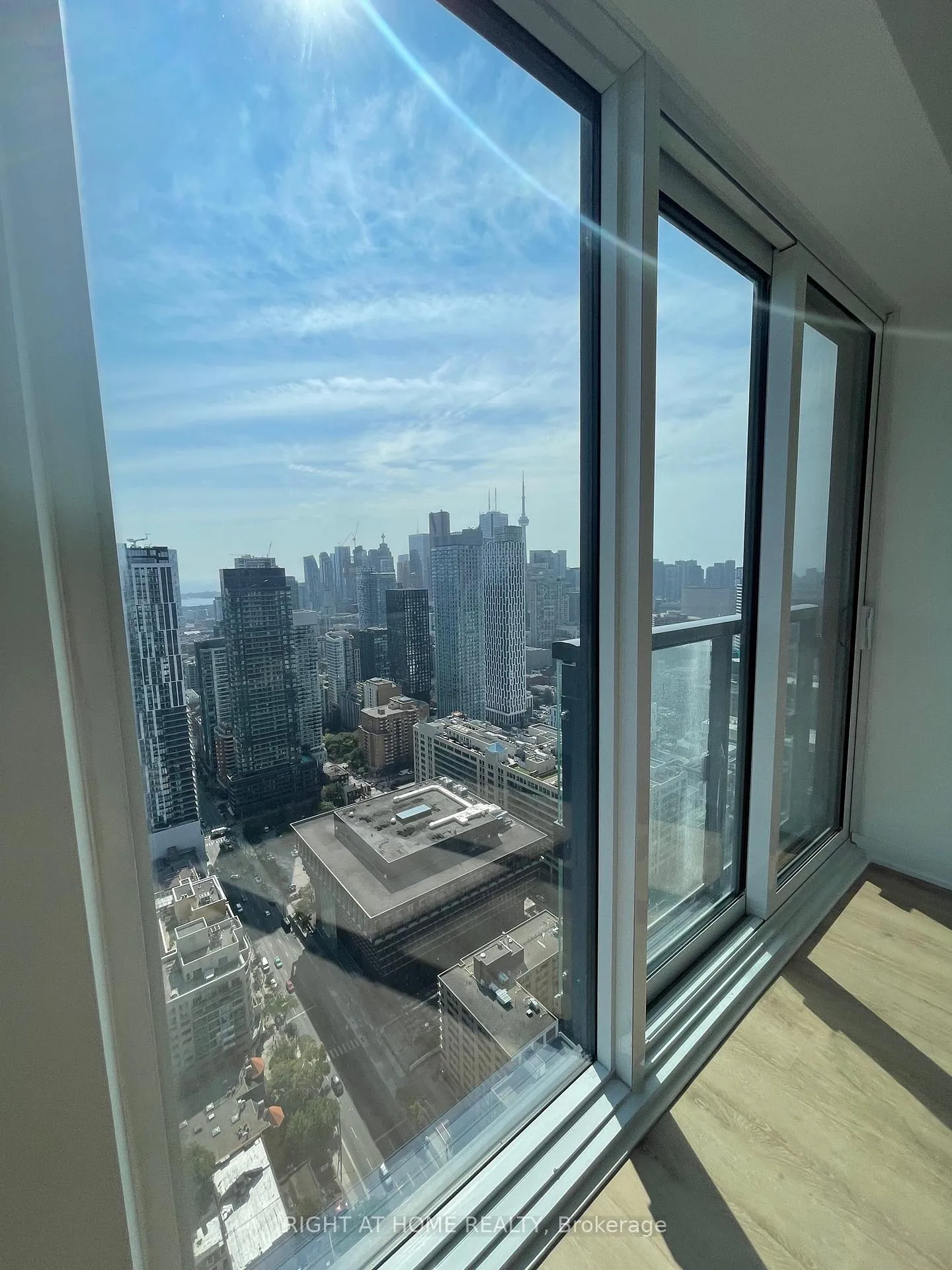 Photo 12 of Unit PH12, 319 Jarvis Street, Toronto, Moss Park — HOMEH