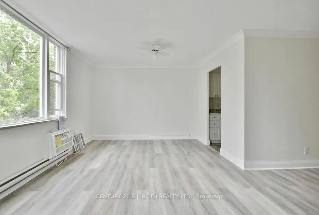 Photo 4 of Unit 41, 2 Grove Street E, Barrie, Wellington — HOMEH