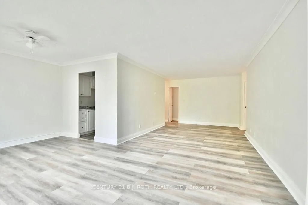 Photo 5 of Unit 41, 2 Grove Street E, Barrie, Wellington — HOMEH