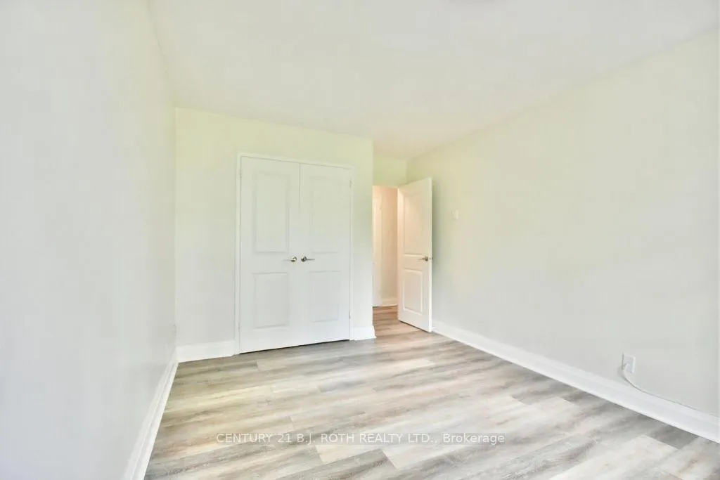 Photo 12 of Unit 41, 2 Grove Street E, Barrie, Wellington — HOMEH