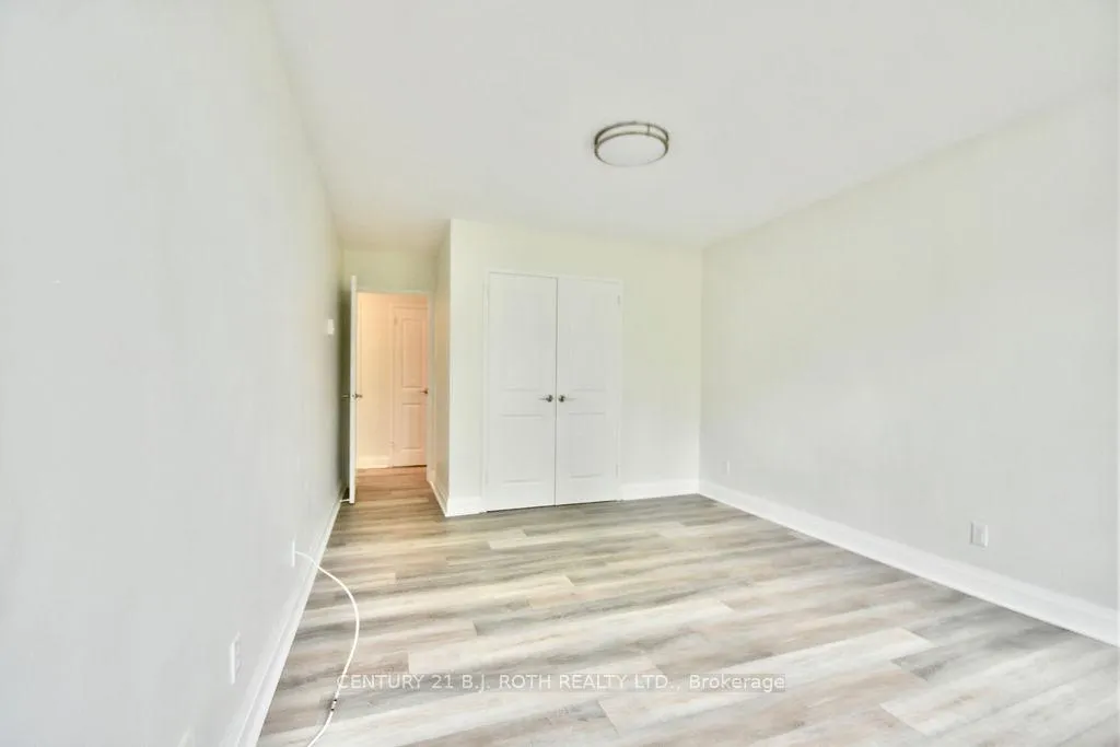 Photo 14 of Unit 41, 2 Grove Street E, Barrie, Wellington — HOMEH