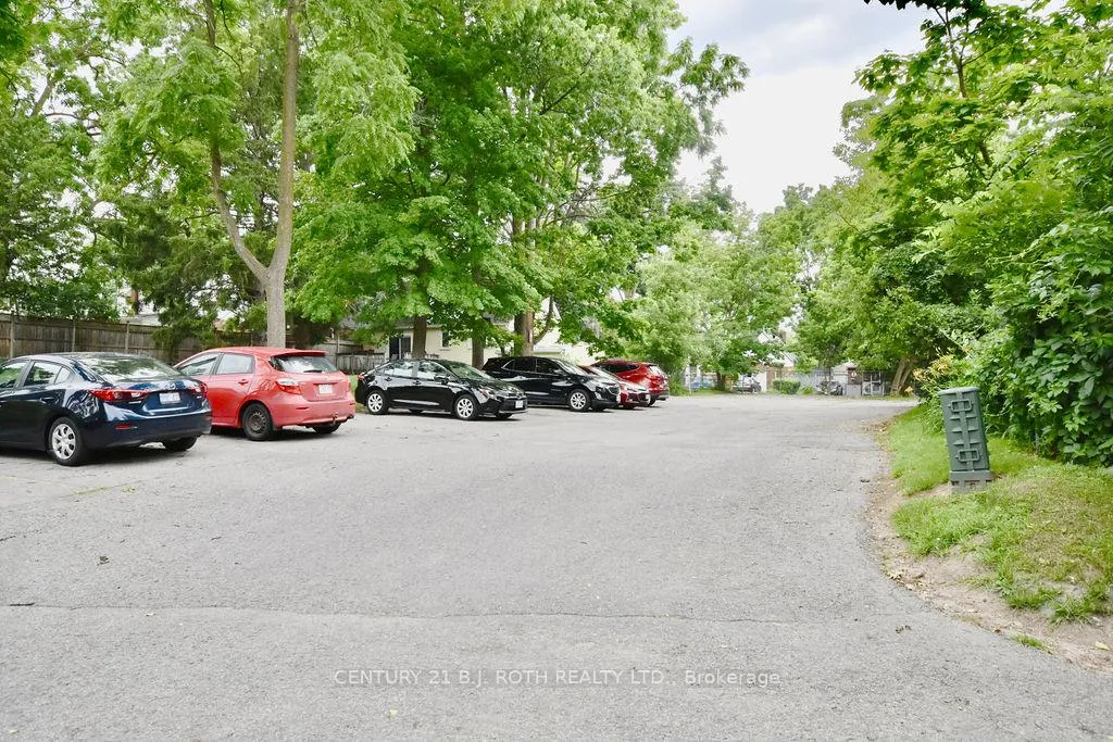 Photo 23 of Unit 41, 2 Grove Street E, Barrie, Wellington — HOMEH