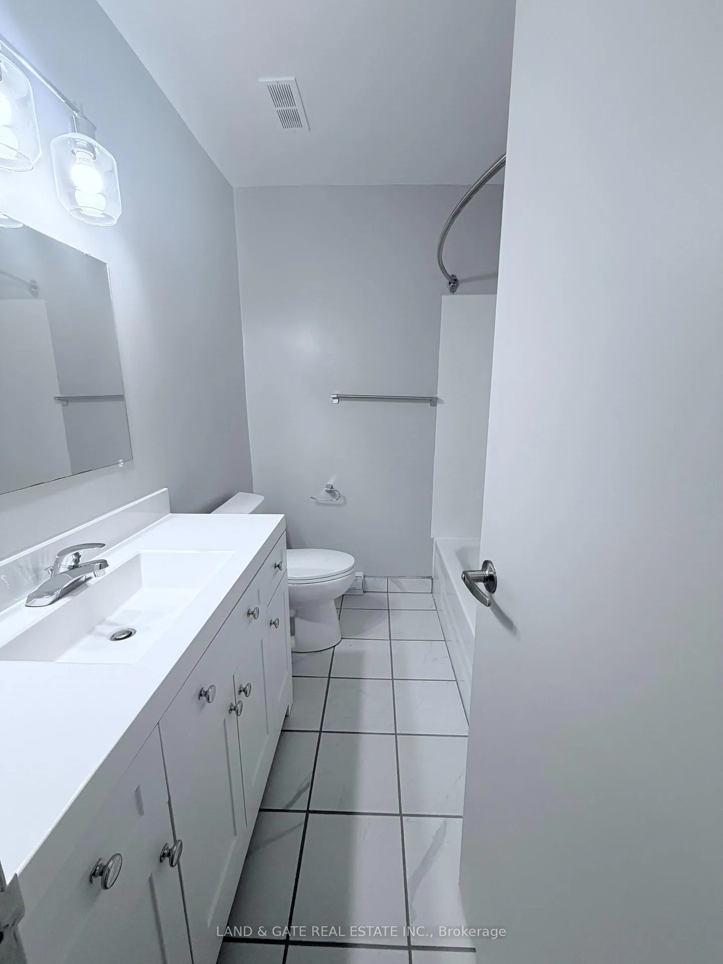 Photo 13 of Unit 201, 330 Gibb Street, Oshawa, Vanier — HOMEH
