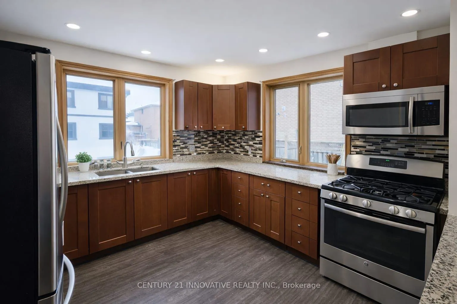 Photo 7 of 3325 Ellesmere Road, Scarborough, Highland Creek — HOMEH