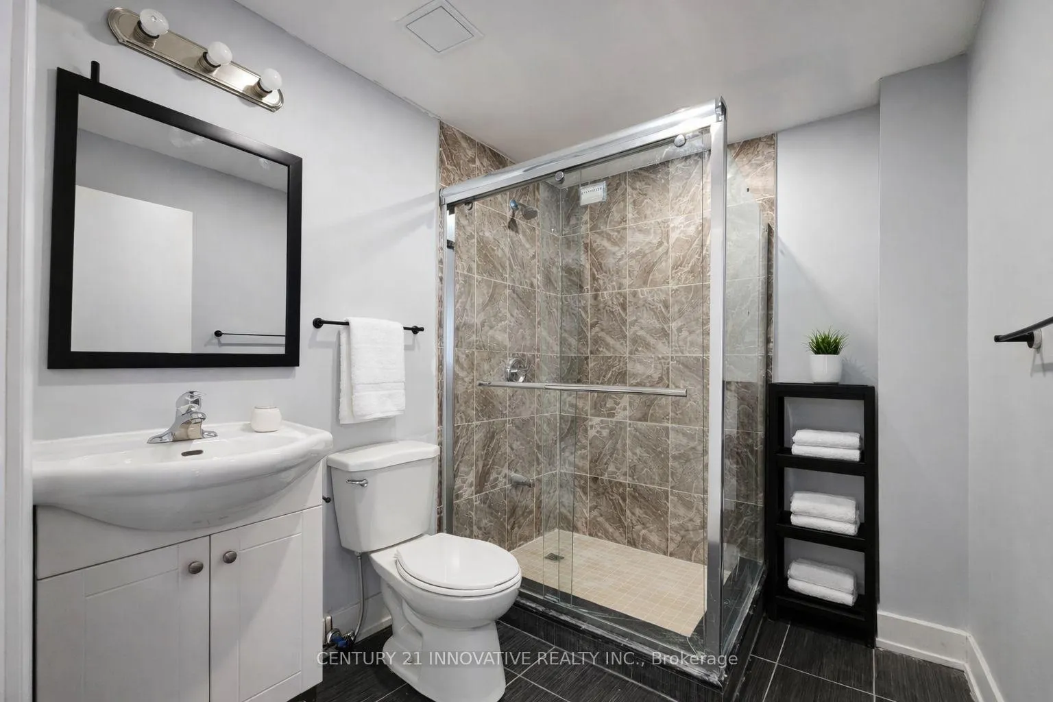 Photo 12 of 3325 Ellesmere Road, Scarborough, Highland Creek — HOMEH