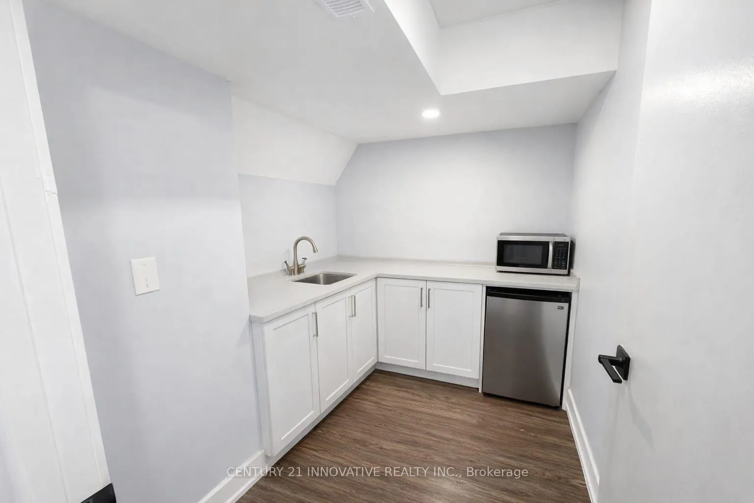 Photo 24 of 3325 Ellesmere Road, Scarborough, Highland Creek — HOMEH