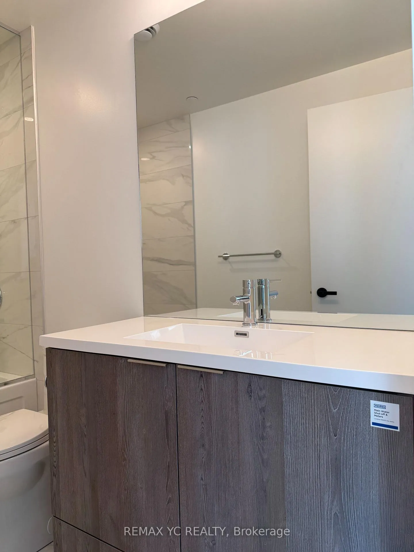 Photo 11 of Unit 4311, 8 Interchange Way, Vaughan, Vaughan Corporate Centre — HOMEH