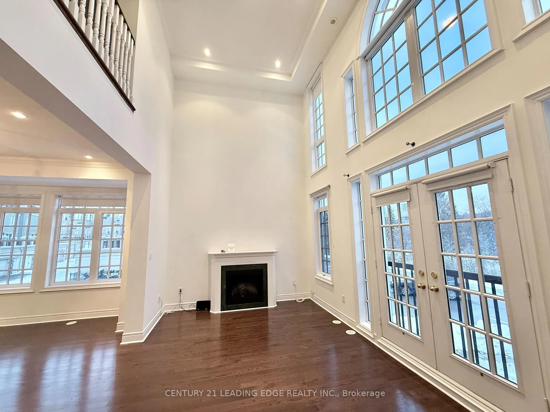Photo 5 of 87 Rouge Valley Drive W, Markham, Unionville — HOMEH