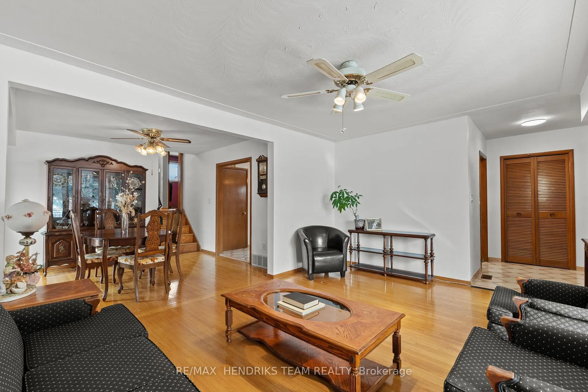 Photo 6 of 94 Victor Boulevard, Hamilton, Greeningdon — HOMEH