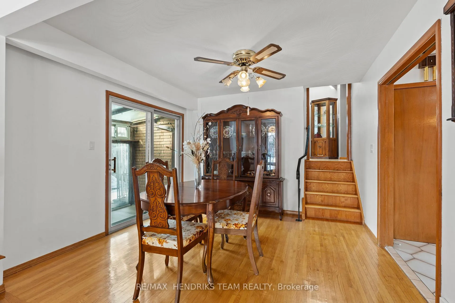 Photo 9 of 94 Victor Boulevard, Hamilton, Greeningdon — HOMEH
