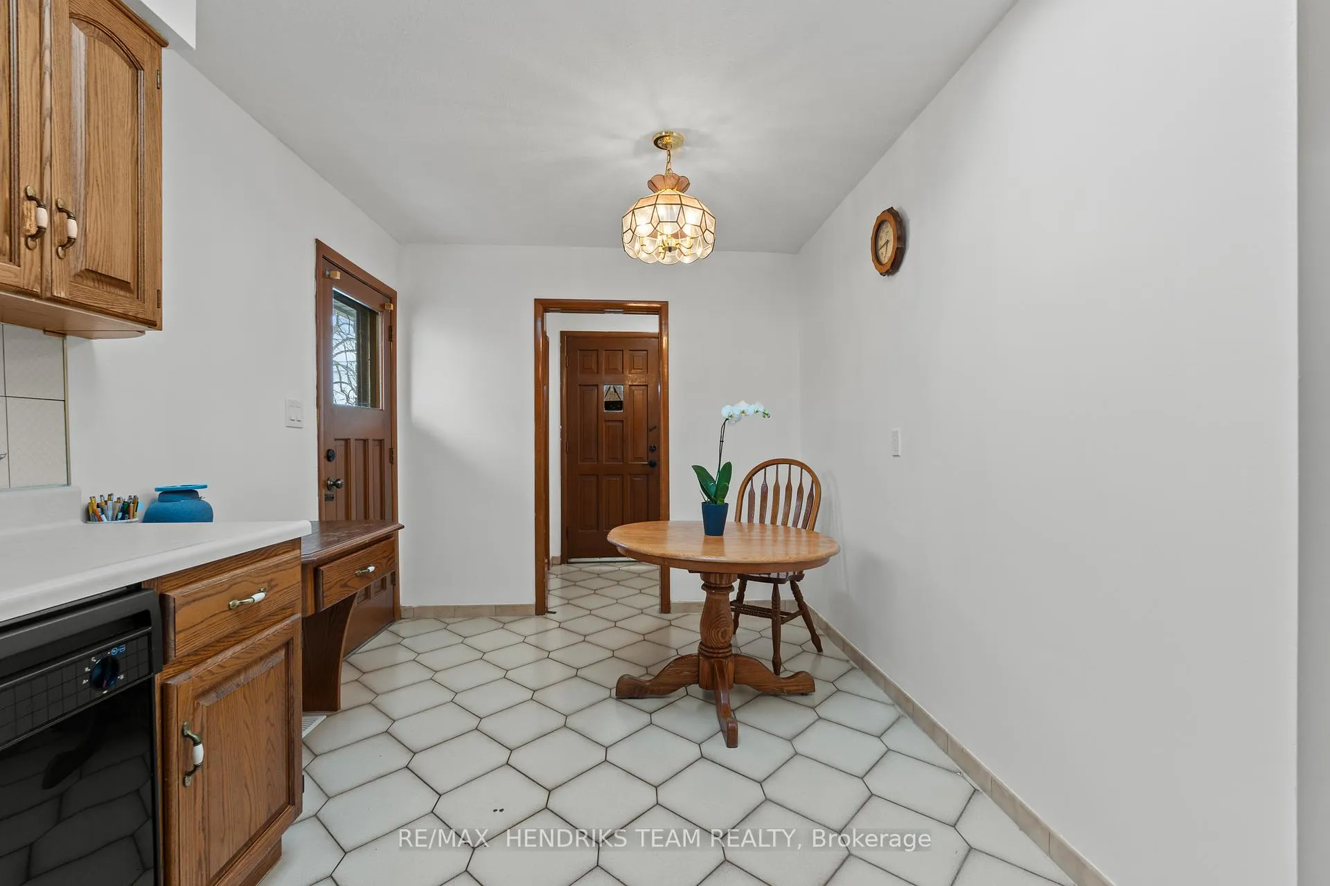 Photo 15 of 94 Victor Boulevard, Hamilton, Greeningdon — HOMEH