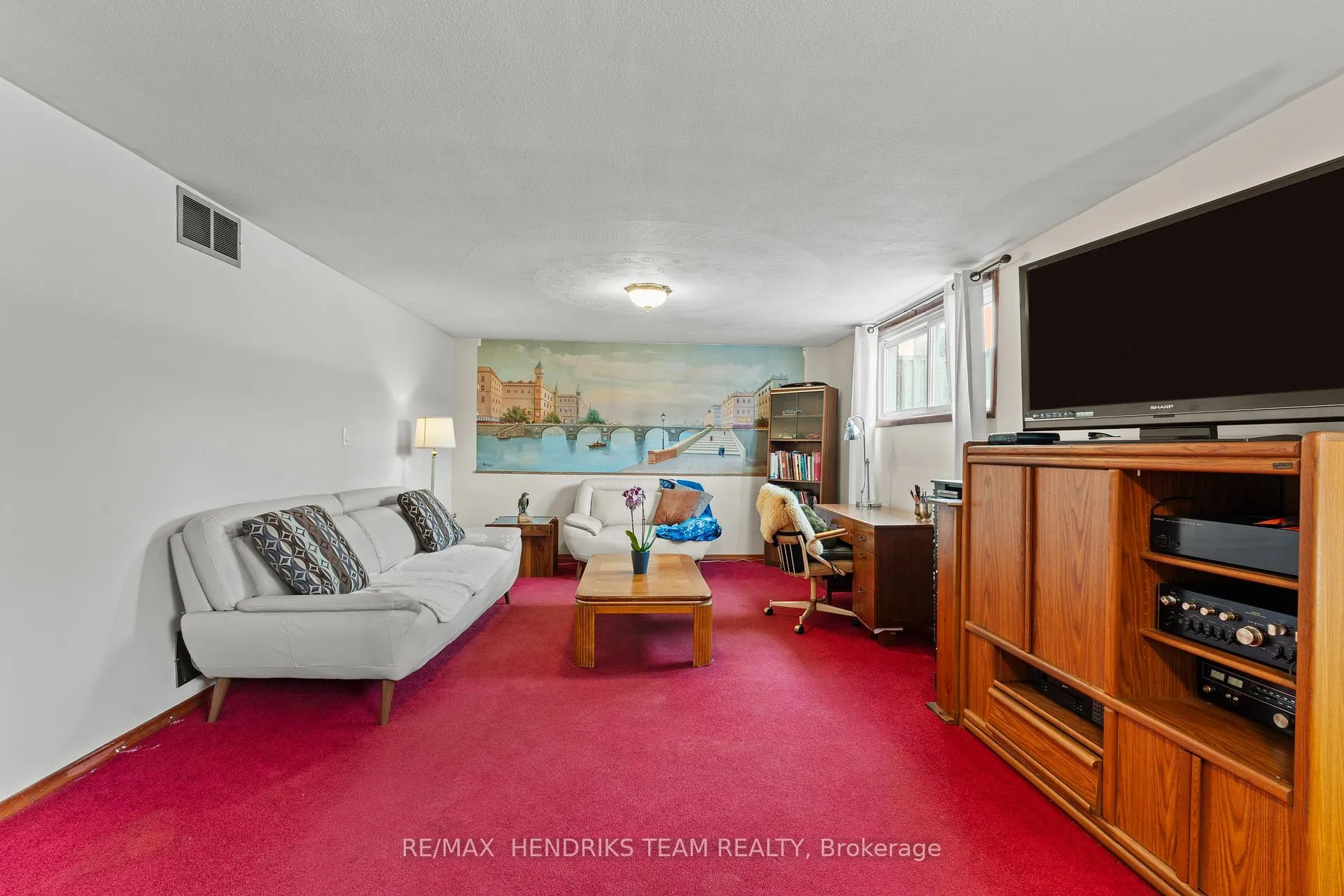 Photo 24 of 94 Victor Boulevard, Hamilton, Greeningdon — HOMEH