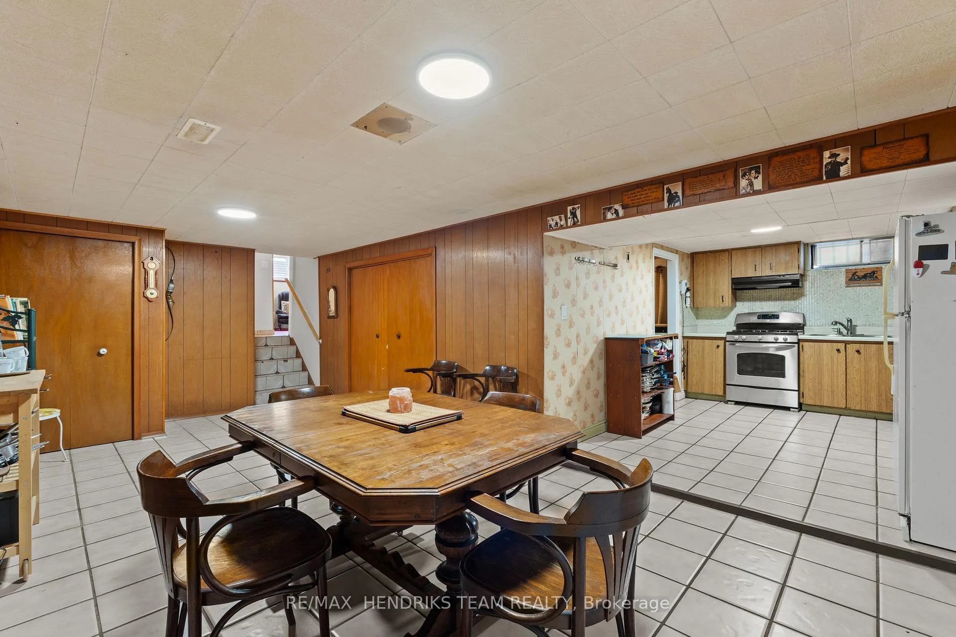 Photo 32 of 94 Victor Boulevard, Hamilton, Greeningdon — HOMEH