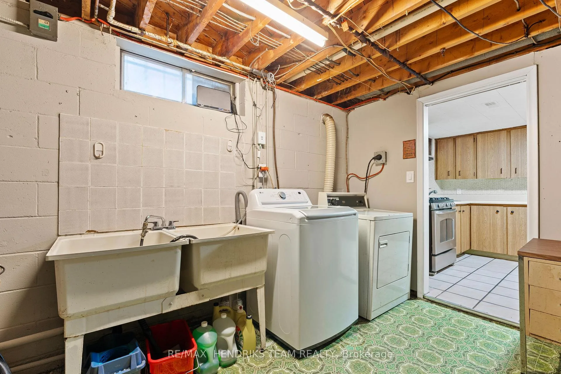 Photo 36 of 94 Victor Boulevard, Hamilton, Greeningdon — HOMEH