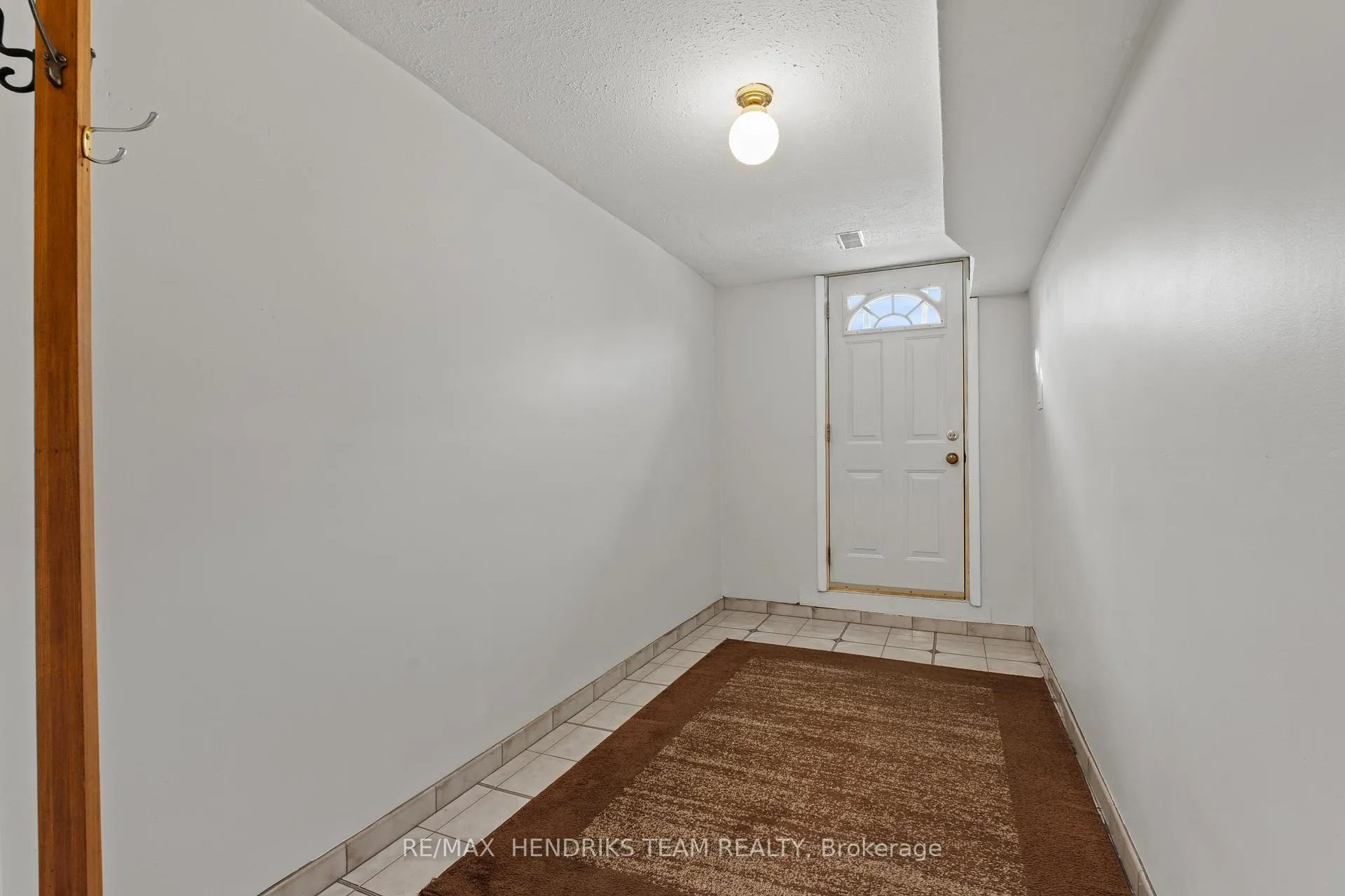 Photo 37 of 94 Victor Boulevard, Hamilton, Greeningdon — HOMEH