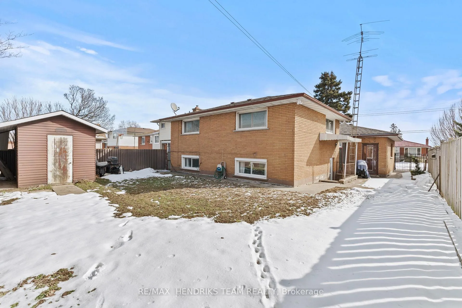 Photo 39 of 94 Victor Boulevard, Hamilton, Greeningdon — HOMEH