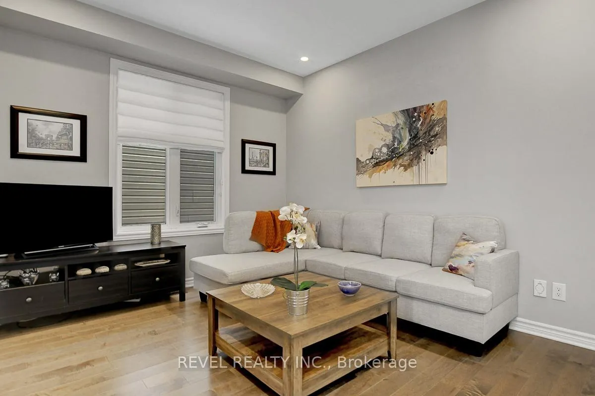 Photo 8 of 664 Eagle Crest Heights, Ottawa, Stittsville (North) — HOMEH