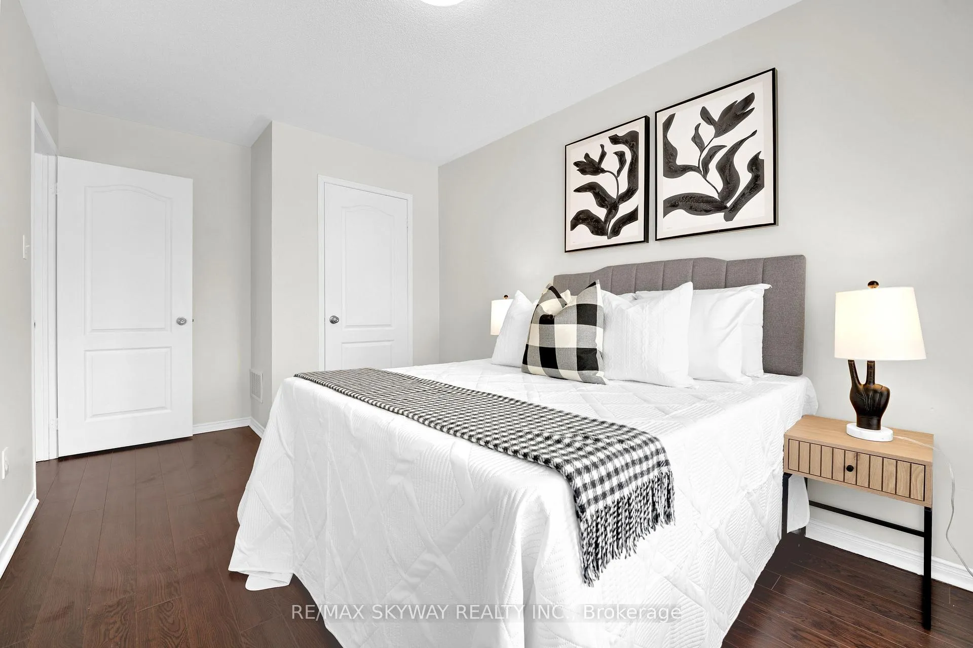 Photo 24 of 108 Bushmill Circle, Brampton, Fletcher's Meadow — HOMEH