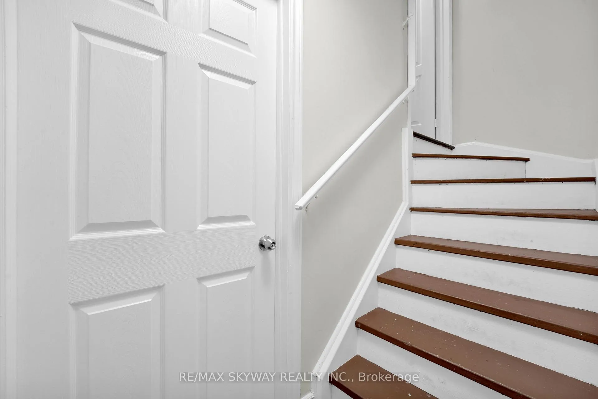Photo 27 of 108 Bushmill Circle, Brampton, Fletcher's Meadow — HOMEH