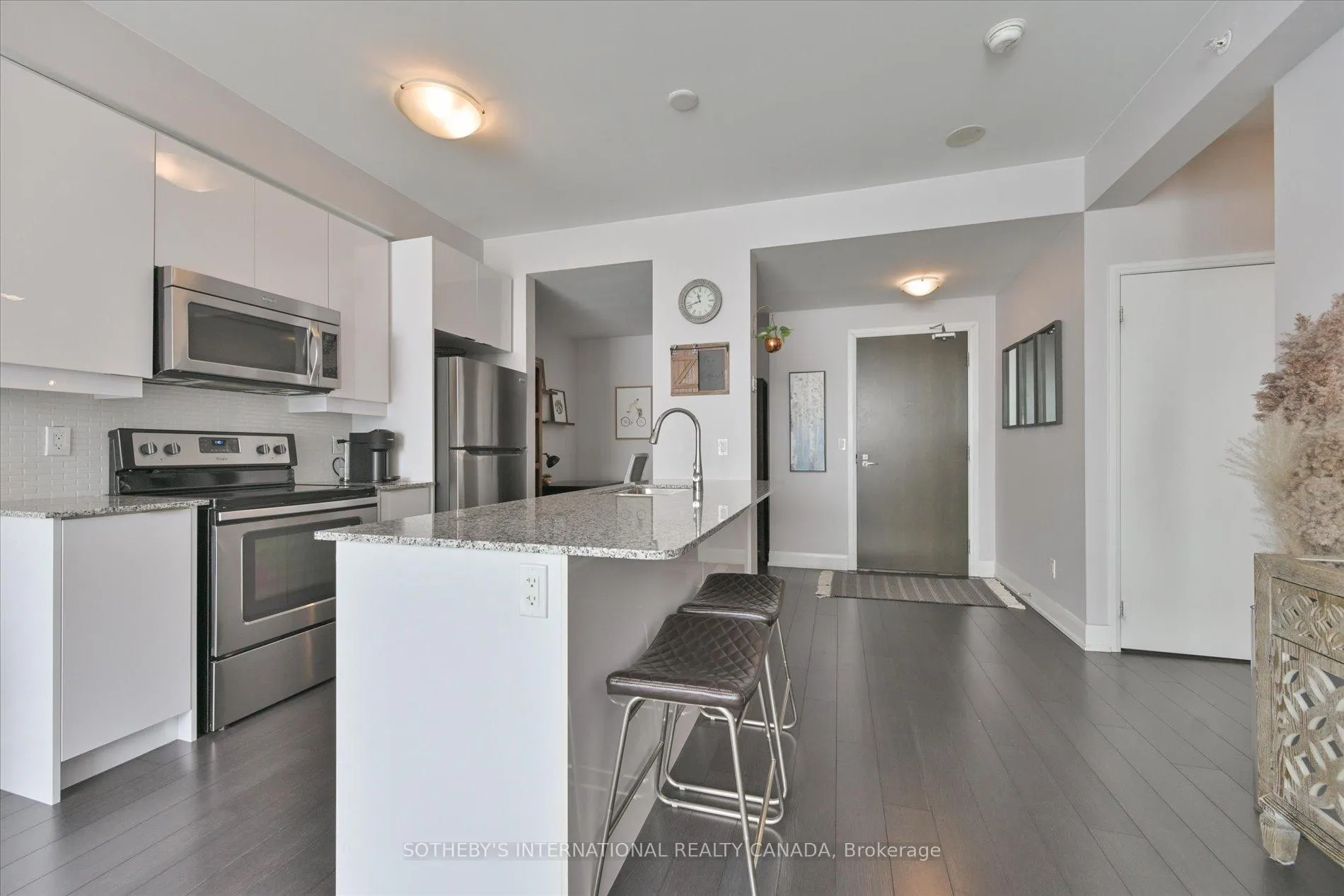 Photo 9 of Unit 3401, 2910 Highway 7, Vaughan, Concord — HOMEH