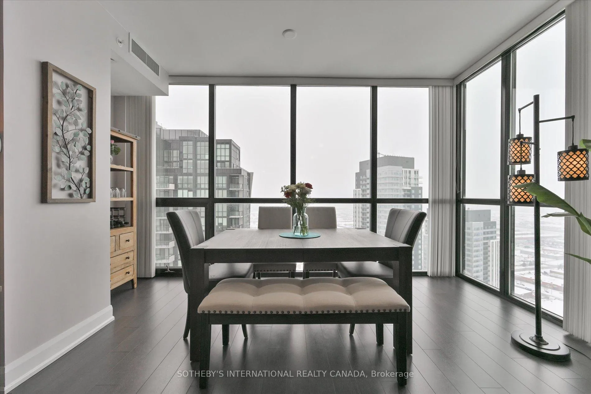 Photo 14 of Unit 3401, 2910 Highway 7, Vaughan, Concord — HOMEH