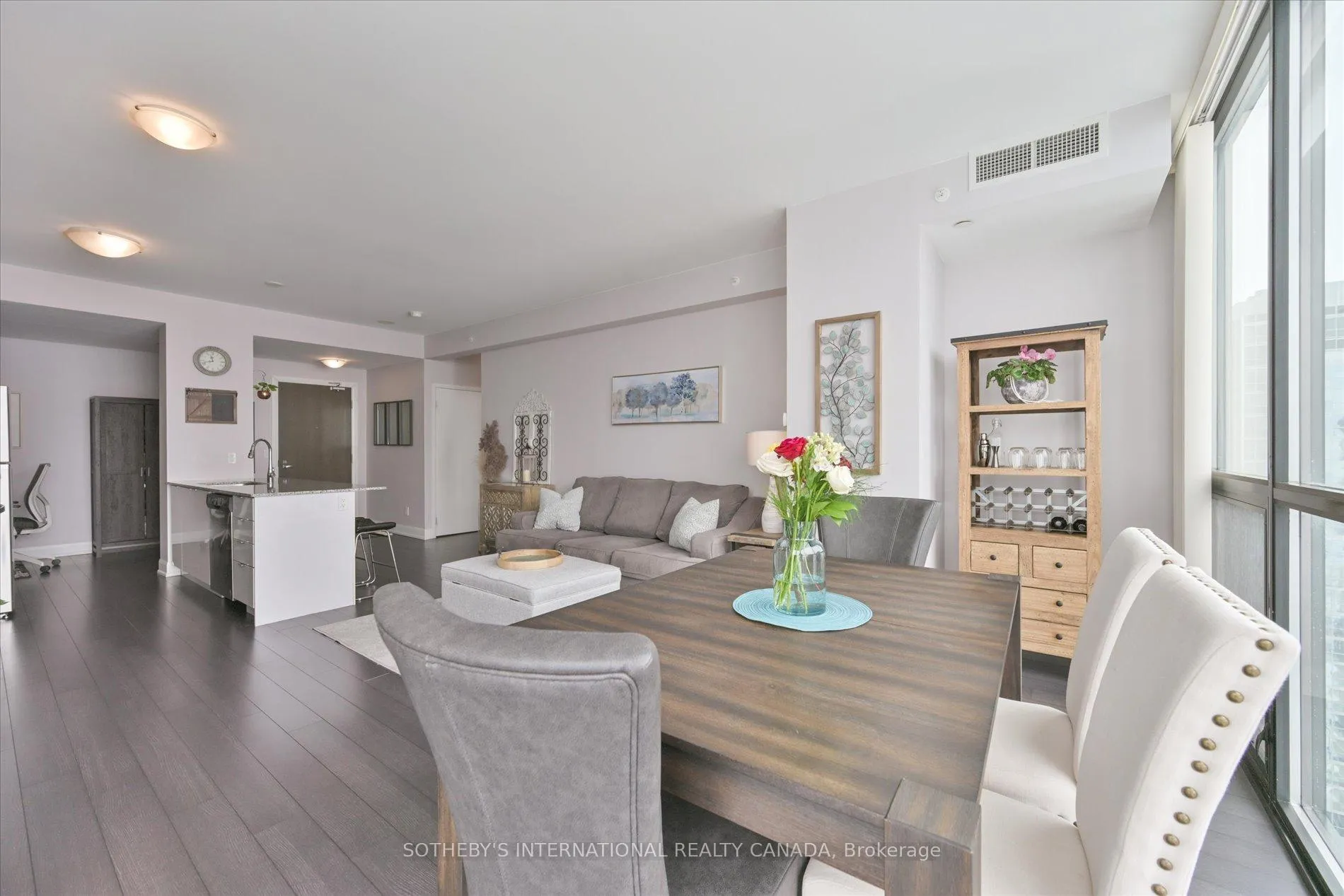 Photo 15 of Unit 3401, 2910 Highway 7, Vaughan, Concord — HOMEH