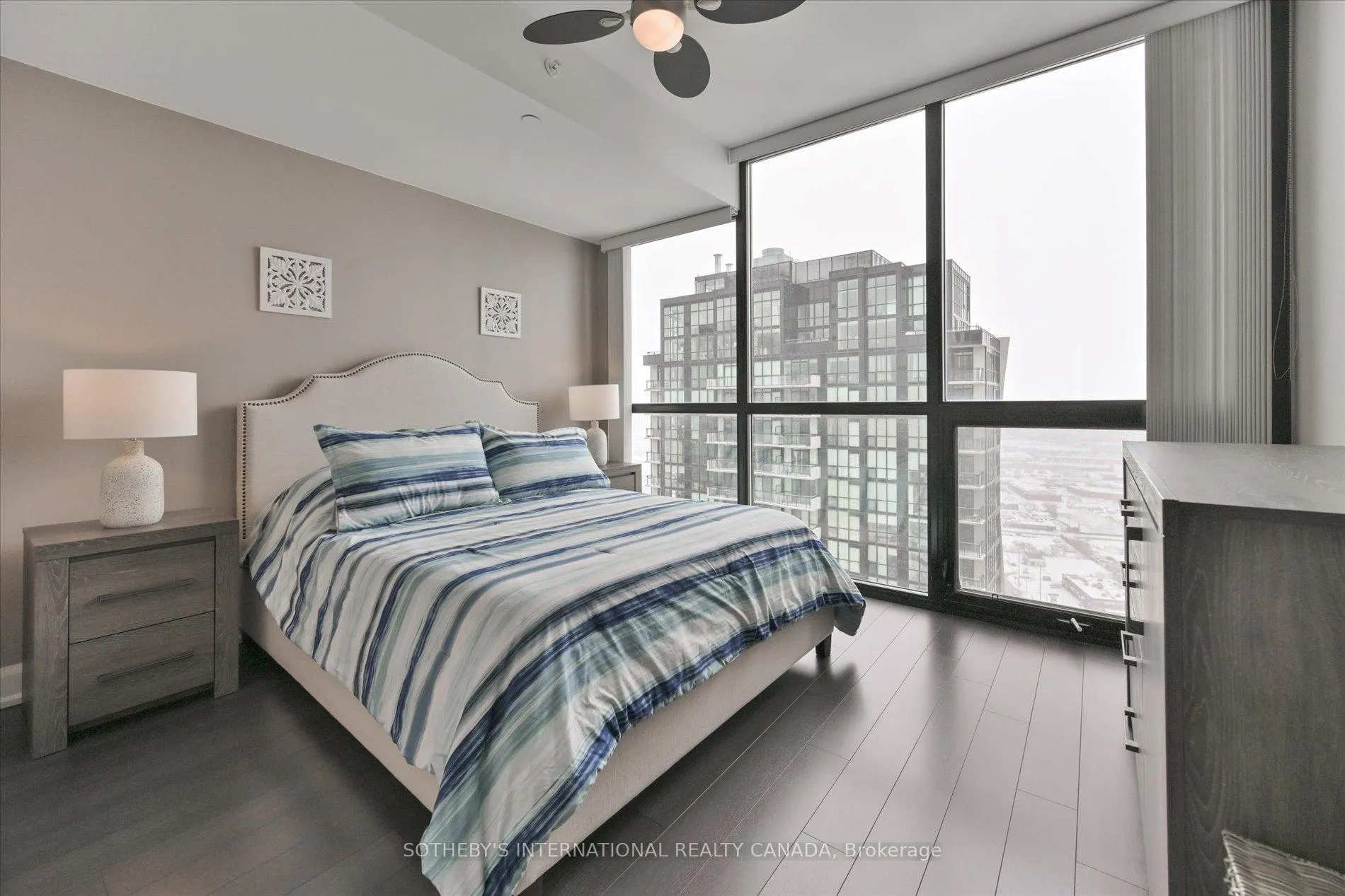 Photo 19 of Unit 3401, 2910 Highway 7, Vaughan, Concord — HOMEH