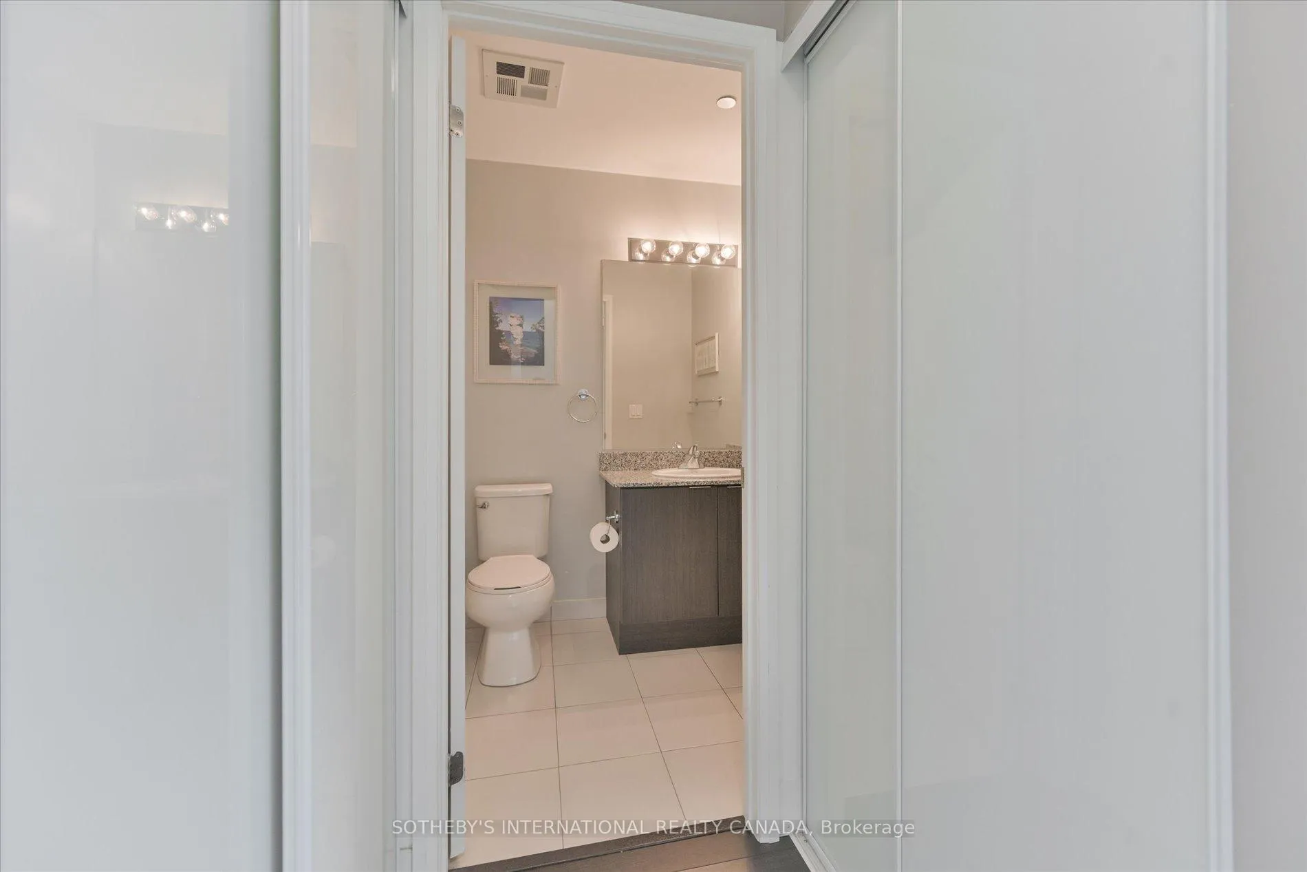 Photo 21 of Unit 3401, 2910 Highway 7, Vaughan, Concord — HOMEH