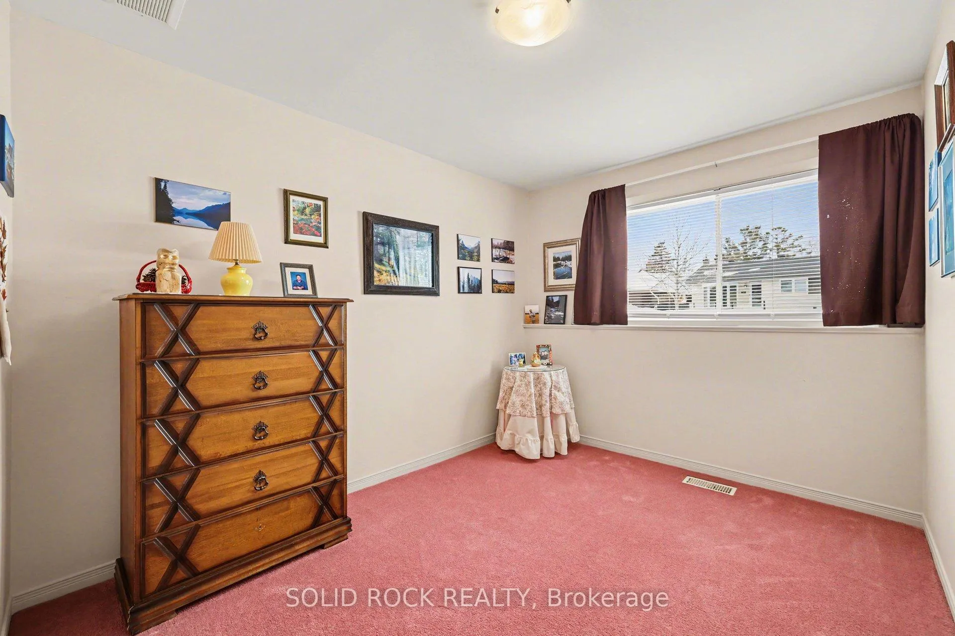 Photo 24 of 990 Harkness Avenue, Ottawa, Riverside Park — HOMEH