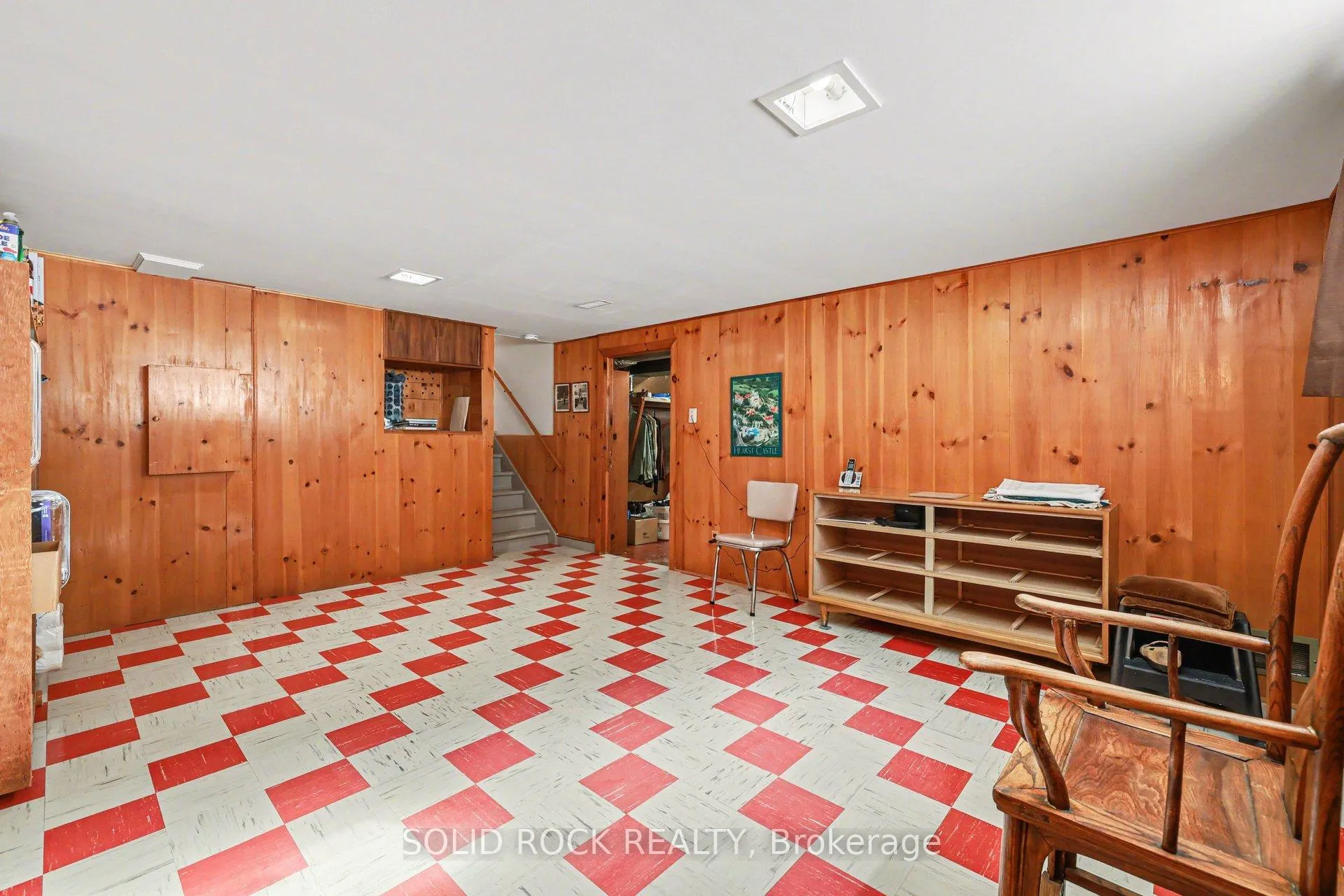 Photo 27 of 990 Harkness Avenue, Ottawa, Riverside Park — HOMEH