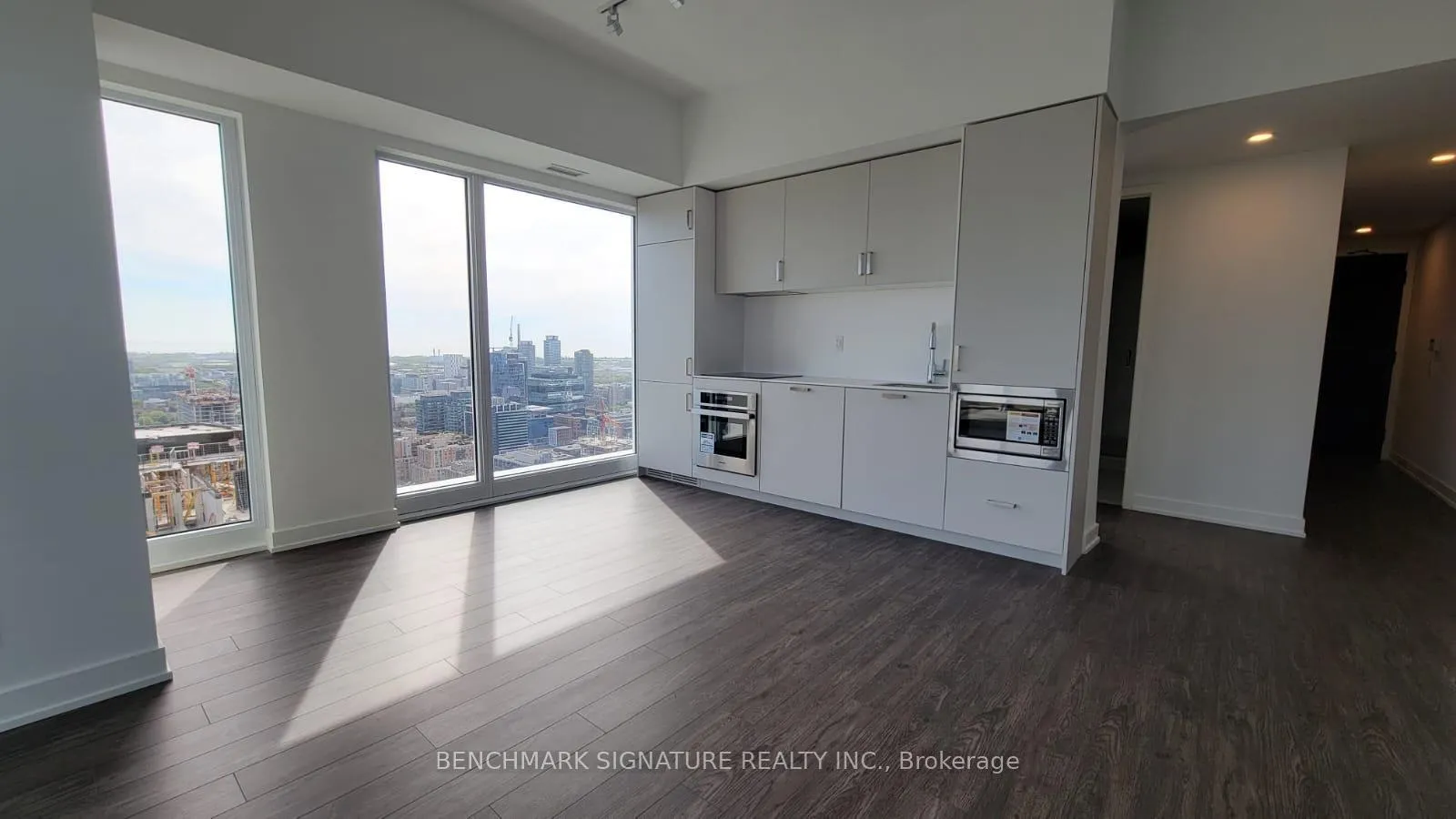 Photo 10 of Unit 5002, 88 Queen Street E, Toronto, Church-Yonge Corridor — HOMEH