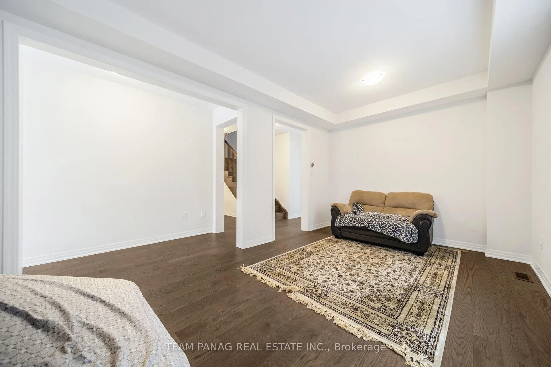 Photo 6 of 20 Altamira Road, Brampton, Vales of Castlemore — HOMEH