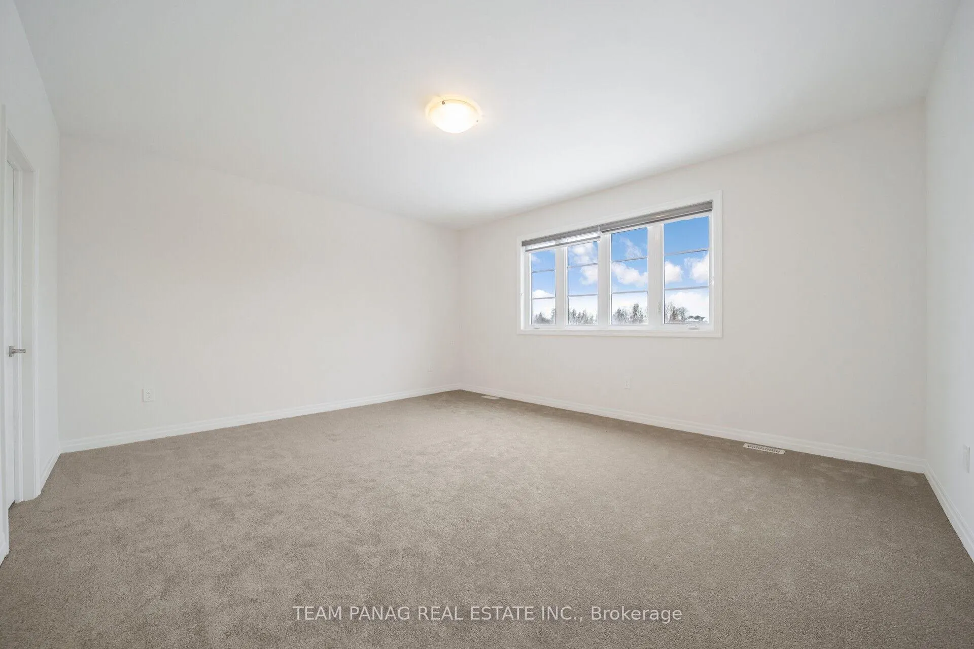 Photo 19 of 20 Altamira Road, Brampton, Vales of Castlemore — HOMEH