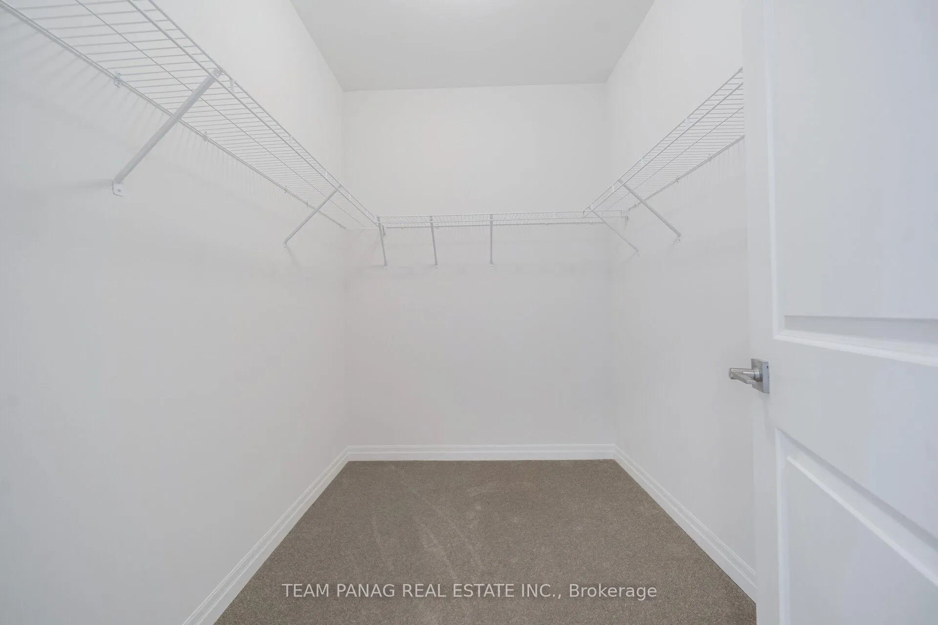 Photo 20 of 20 Altamira Road, Brampton, Vales of Castlemore — HOMEH