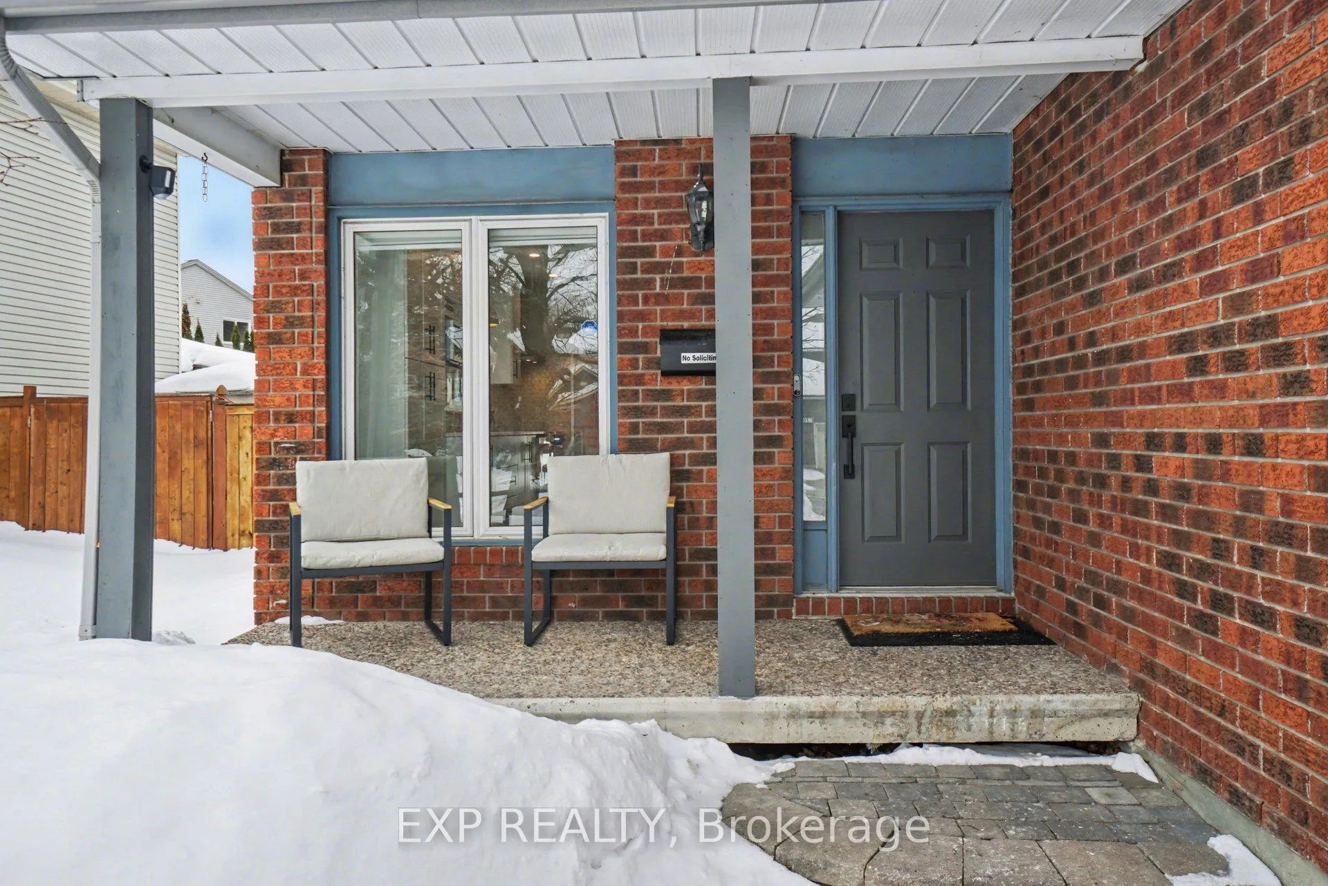 Photo 3 of 710 Princess Louise Drive, Ottawa, Fallingbrook/Ridgemount — HOMEH