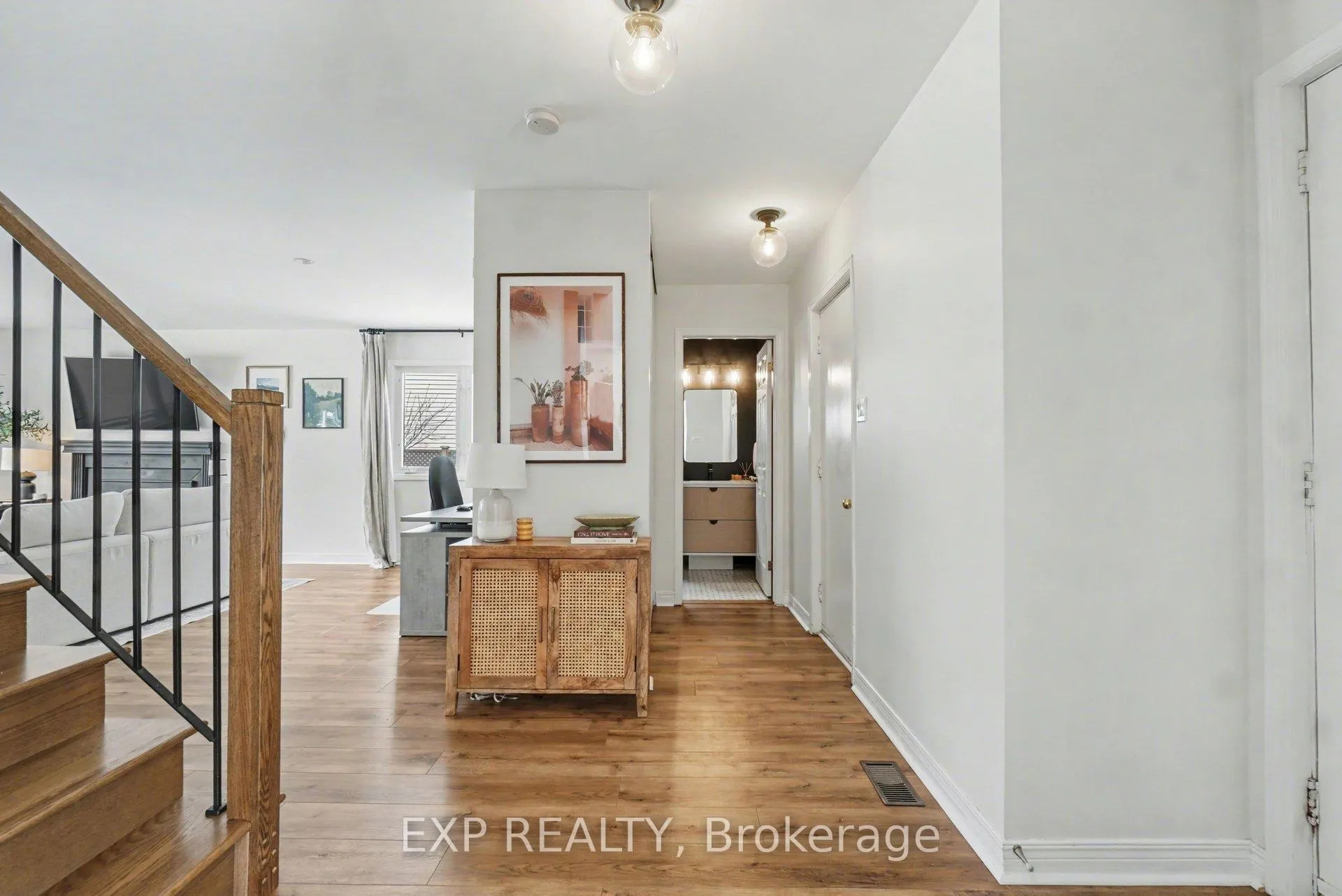 Photo 5 of 710 Princess Louise Drive, Ottawa, Fallingbrook/Ridgemount — HOMEH