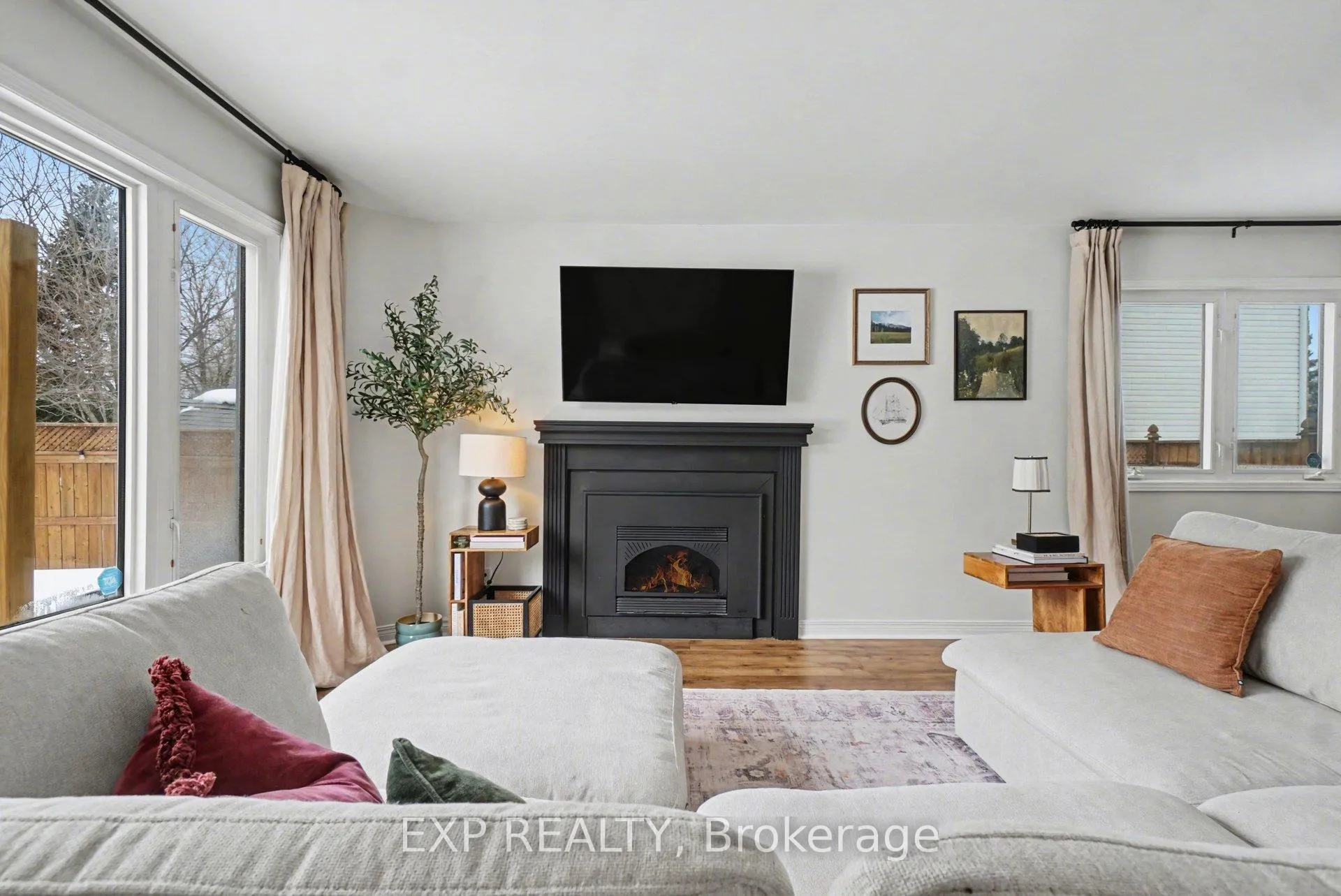 Photo 8 of 710 Princess Louise Drive, Ottawa, Fallingbrook/Ridgemount — HOMEH