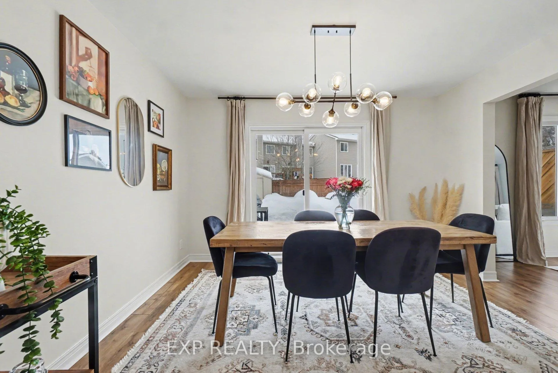 Photo 11 of 710 Princess Louise Drive, Ottawa, Fallingbrook/Ridgemount — HOMEH