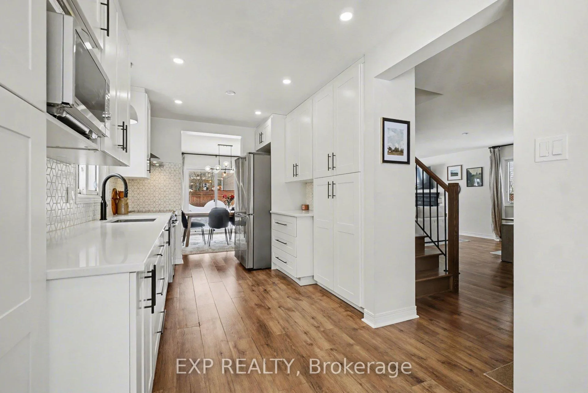 Photo 14 of 710 Princess Louise Drive, Ottawa, Fallingbrook/Ridgemount — HOMEH